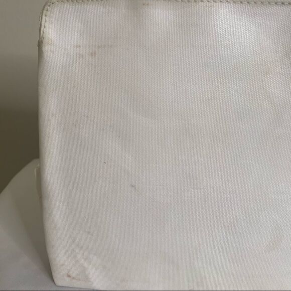 Lilly Pulitzer I'd Rather Be at The Beach Pouch - Picture 3 of 7